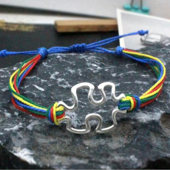 NWT Autism Awareness Bracelet - Picture 3 of 6